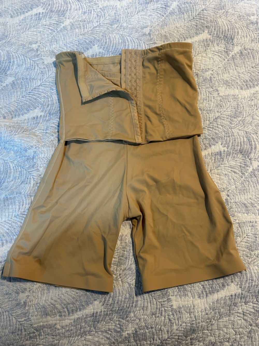 High-Waist Sculpting Shapewear Shorts in Camel
